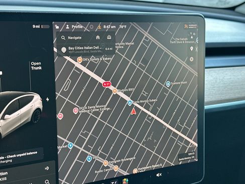 Used 2020 Tesla Model Y Long Range AWD/4WD image 18