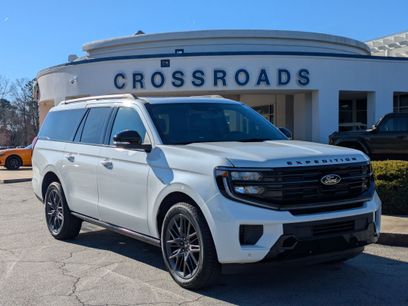 New 2025 Ford Expedition Max Platinum w/ Stealth Performance Package