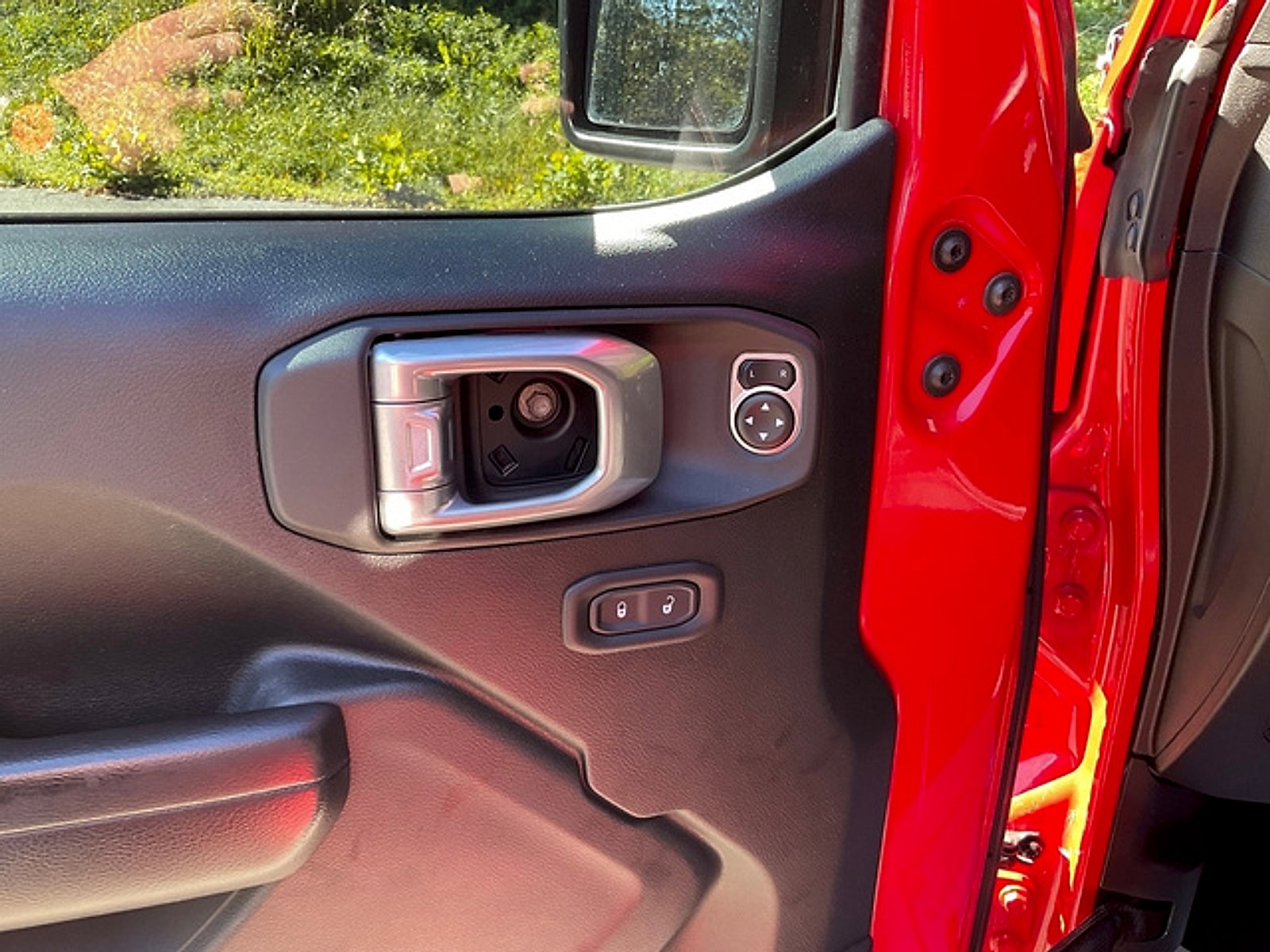 Used 2020 Jeep Wrangler Unlimited Rubicon AWD/4WD image 12