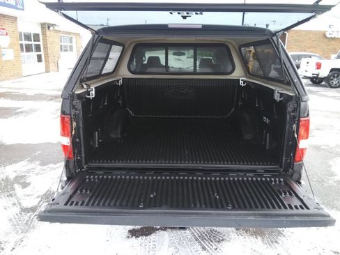 Used 2004 Ford F150 XLT image 13