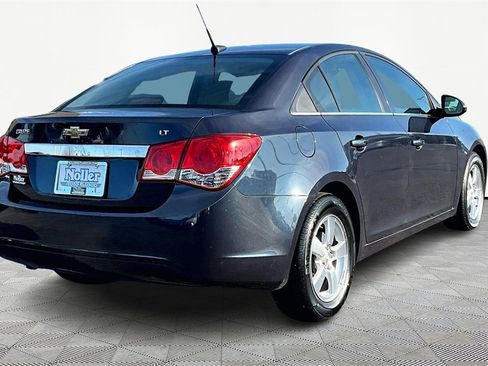 Used 2014 Chevrolet Cruze LT image 2