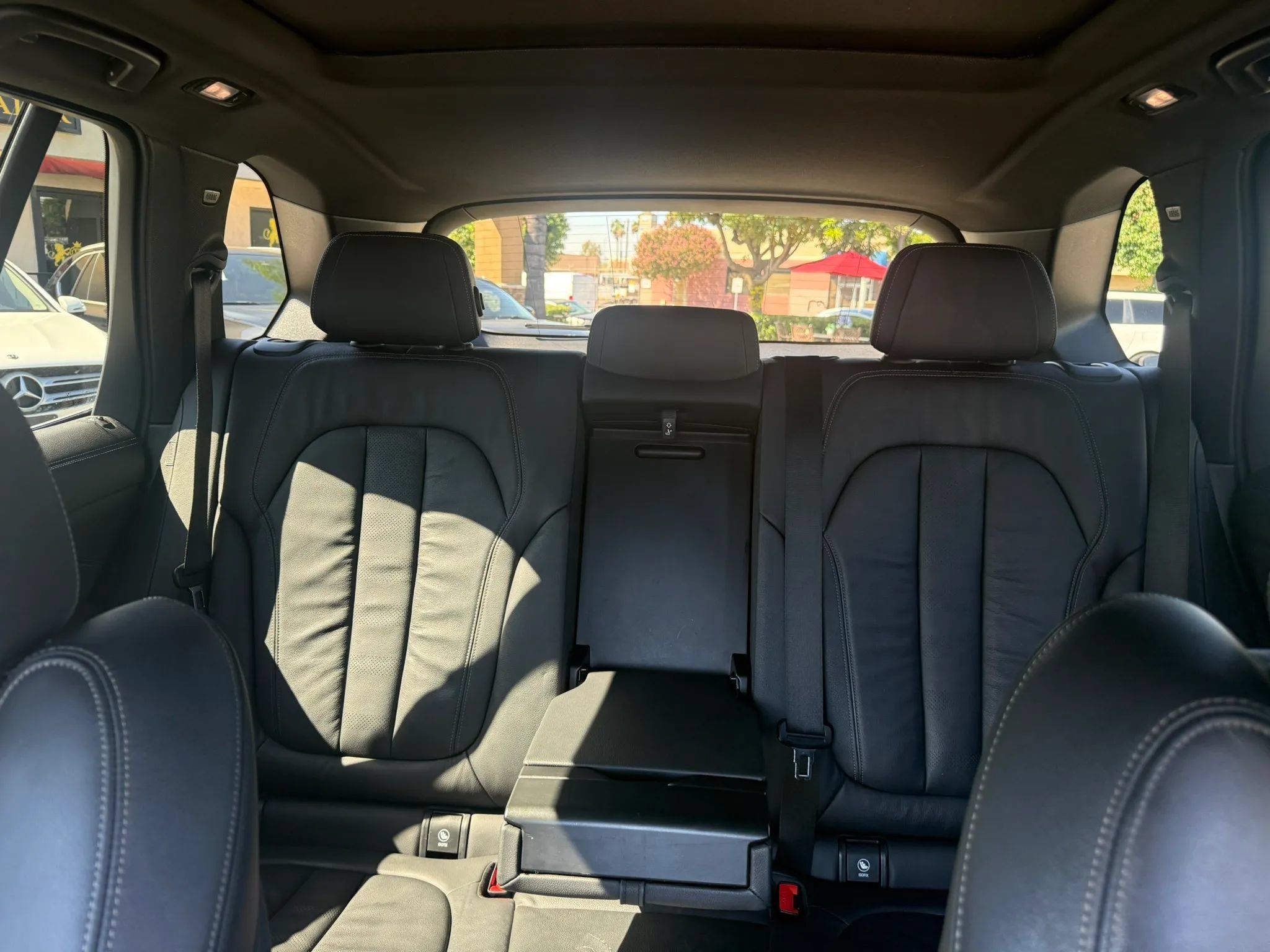 Used 2020 BMW X5 sDrive40i w/ Convenience Package RWD image 13