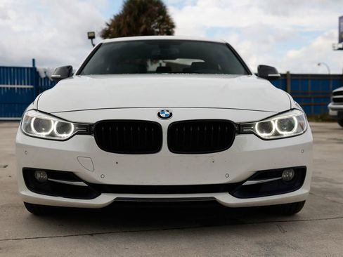 Used 2013 BMW 335i Sedan image 10
