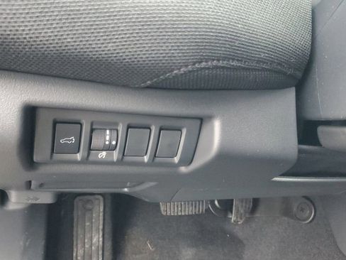 Used 2026 Subaru Outback Limited XT AWD/4WD image 11