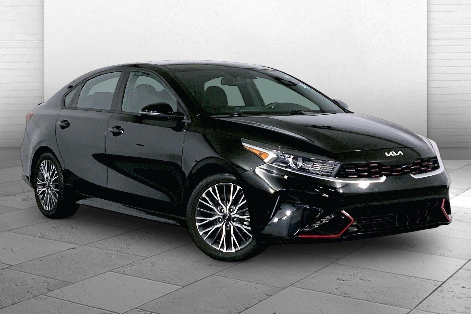 Used 2023 Kia Forte GT-Line FWD image 1