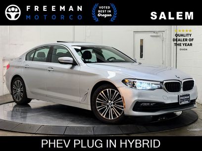 Used 2018 BMW 530e xDrive w/ Premium Package 2