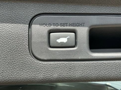 Used 2025 Honda Odyssey EX-L image 7