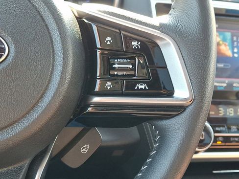 Used 2019 Subaru Outback 3.6R Touring AWD/4WD image 25