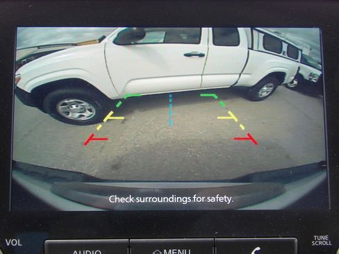 Used 2022 Nissan Frontier S image 23