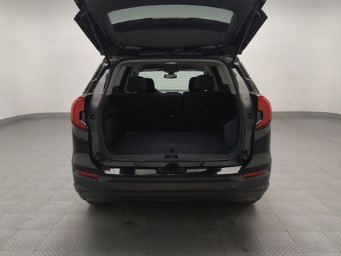 Used 2022 GMC Terrain SLE w/ Driver Convenience Package image 29