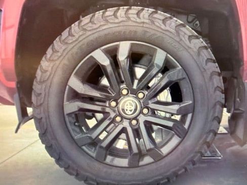 Used 2025 Toyota 4Runner Platinum AWD/4WD image 8