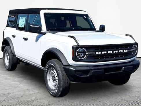 New 2026 Ford Bronco 4-Door AWD/4WD image 1