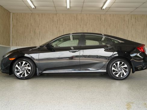 Used 2016 Honda Civic EX image 5