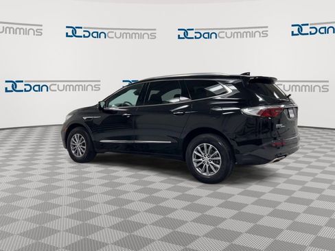 Used 2023 Buick Enclave Essence FWD image 6