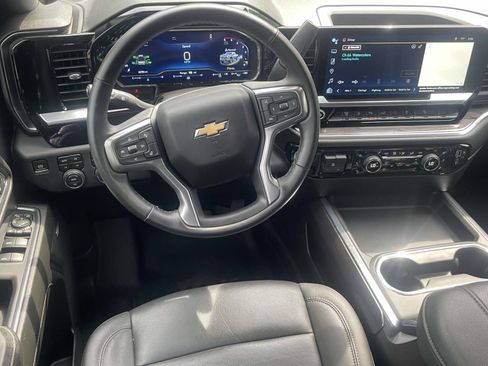 Used 2024 Chevrolet Silverado 2500 LTZ w/ LTZ Plus Package AWD/4WD image 16