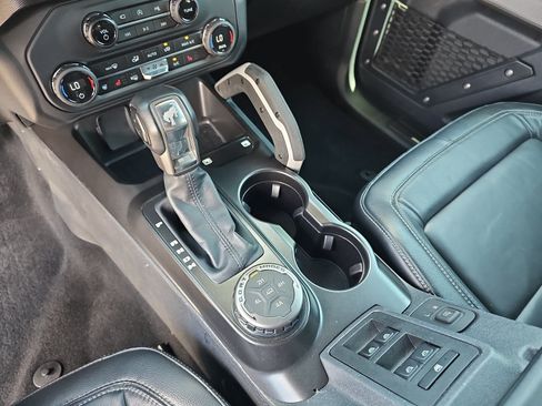 Used 2021 Ford Bronco First Edition AWD/4WD image 27