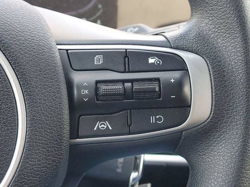 Used 2023 Kia Sportage LX AWD/4WD image 9