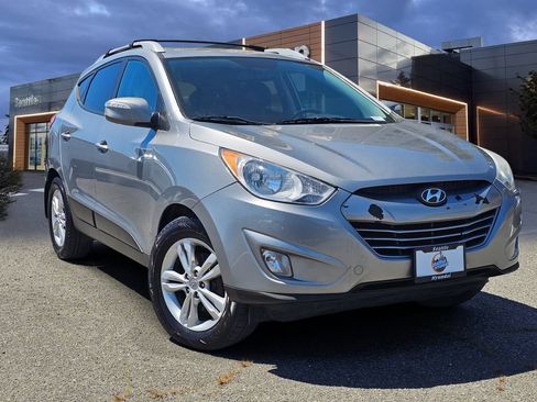 Used 2013 Hyundai Tucson GLS AWD/4WD image 1