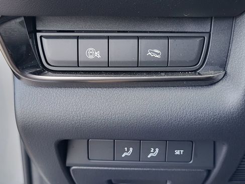 Used 2025 MAZDA CX-30 AWD 2.5 S w/ Preferred Package image 19