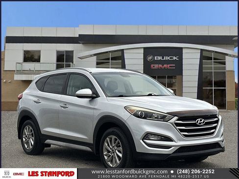 Used 2017 Hyundai Tucson SE image 8
