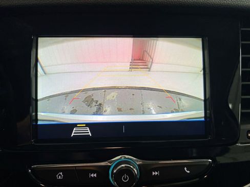 Used 2022 Buick Encore Preferred w/ Safety Package AWD/4WD image 15