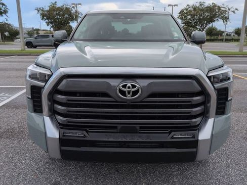 Used 2024 Toyota Tundra Limited AWD/4WD image 9