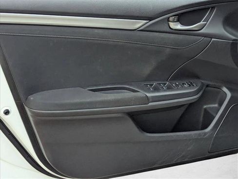 Used 2017 Honda Civic EX image 3