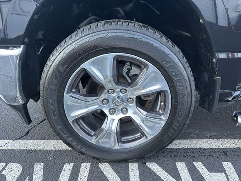 Used 2024 RAM 1500 Laramie image 30