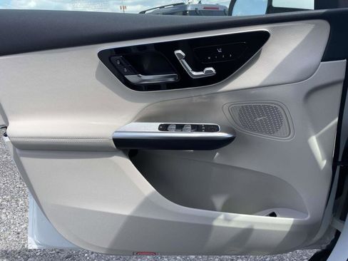New 2026 Mercedes-Benz GLC 300 4MATIC image 30