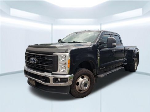 Used 2023 Ford F350 XL w/ XL Chrome Package AWD/4WD image 1