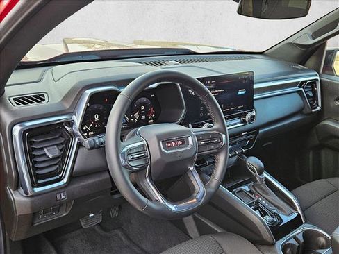 Used 2025 GMC Canyon Elevation RWD image 10