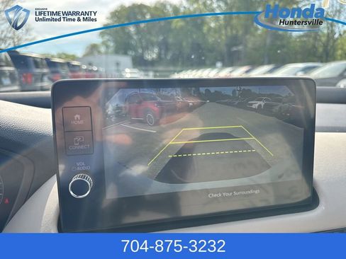 Certified 2026 Honda HR-V LX image 28