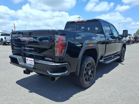 New 2026 GMC Sierra 2500 AT4 w/ Max Trailering Package AWD/4WD image 7