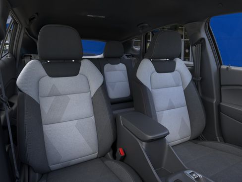 New 2026 Chevrolet Trax RS w/ Driver Confidence Package FWD image 40