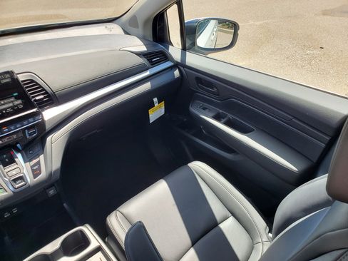 New 2026 Honda Odyssey EX-L image 21