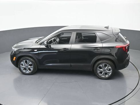 Used 2026 Kia Seltos LX FWD image 48