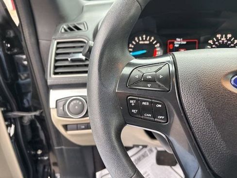 Used 2018 Ford Explorer 4WD image 17