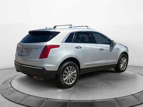 Used 2017 Cadillac XT5 Luxury FWD image 7