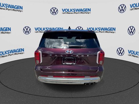 Used 2023 Hyundai Palisade Calligraphy FWD image 13
