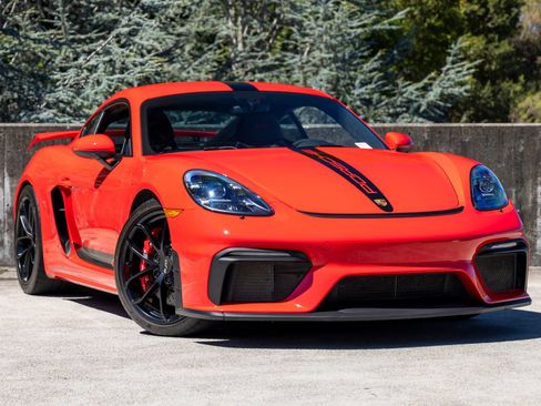 Certified 2023 Porsche 718 Cayman GT4 RWD image 6