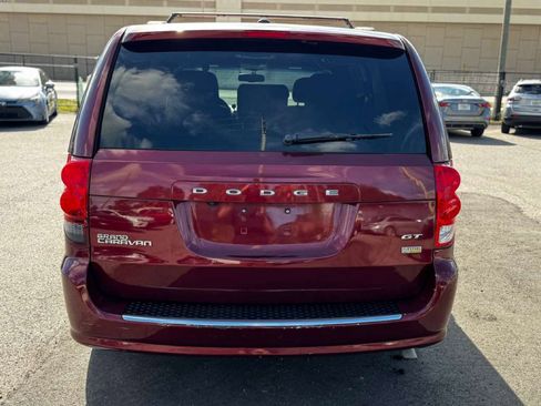 Used 2017 Dodge Grand Caravan GT image 6