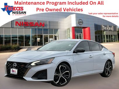 Used 2023 Nissan Altima 2.5 SR