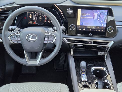 Used 2024 Lexus RX 350 FWD image 37