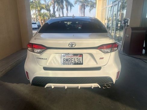 Used 2020 Toyota Corolla SE image 20