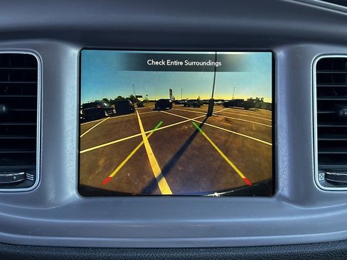 Used 2023 Dodge Charger SXT image 13