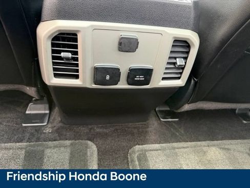 Used 2017 Ford F150 Lariat AWD/4WD image 46