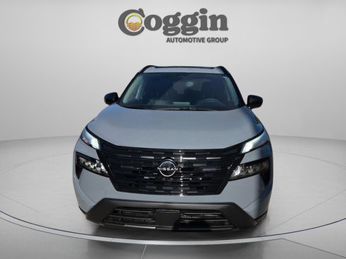 New 2026 Nissan Rogue SV FWD image 8