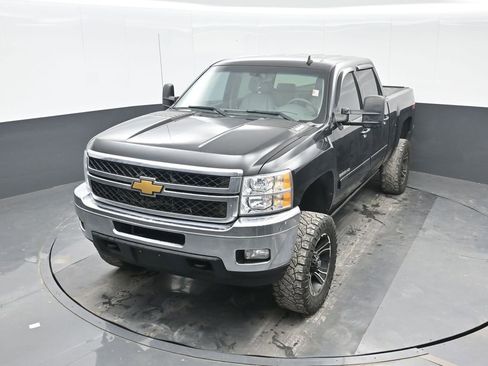 Used 2012 Chevrolet Silverado 2500 LTZ w/ Suspension Package, Off-Road AWD/4WD image 23