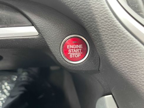 Used 2020 Acura TLX image 25