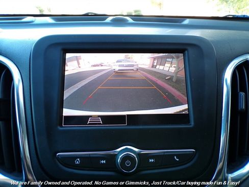 Used 2022 Chevrolet Equinox LS w/ LS Convenience Package image 38